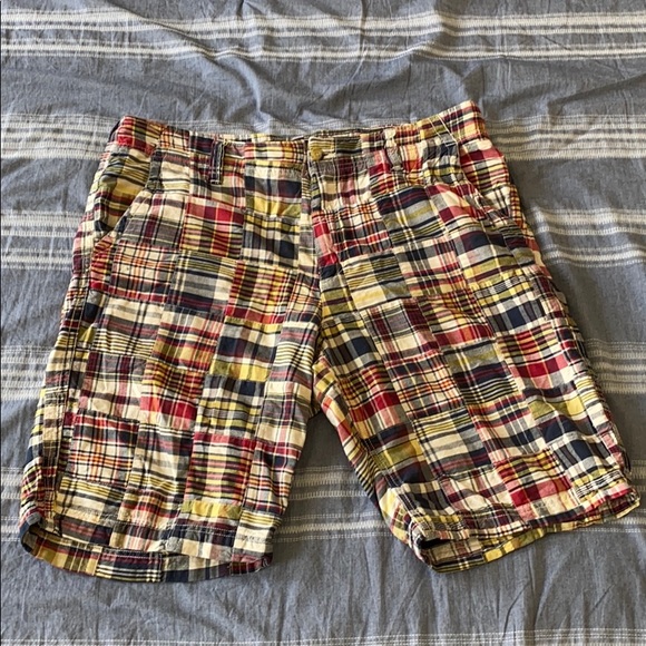 Old Navy Plaid Shorts LOOSE SIZE 36 | USED - Picture 1 of 4